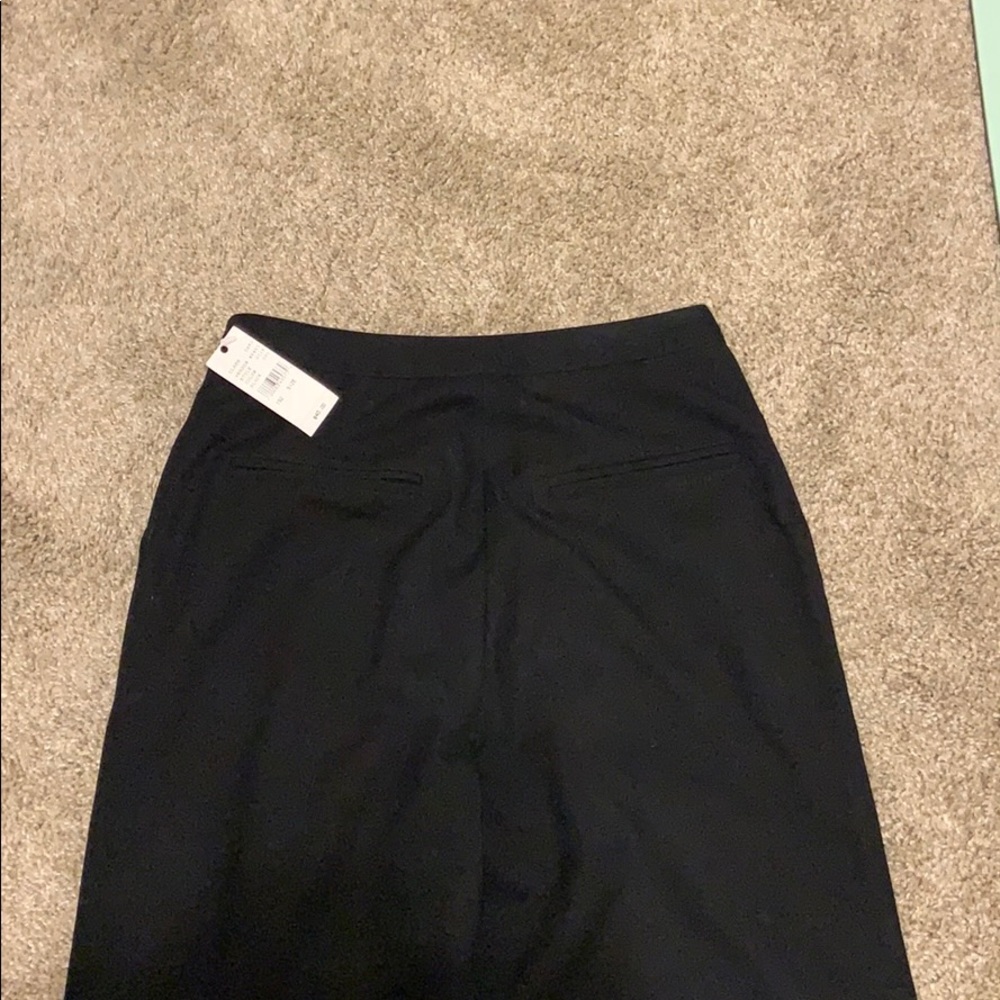 here is a closer look at these pants